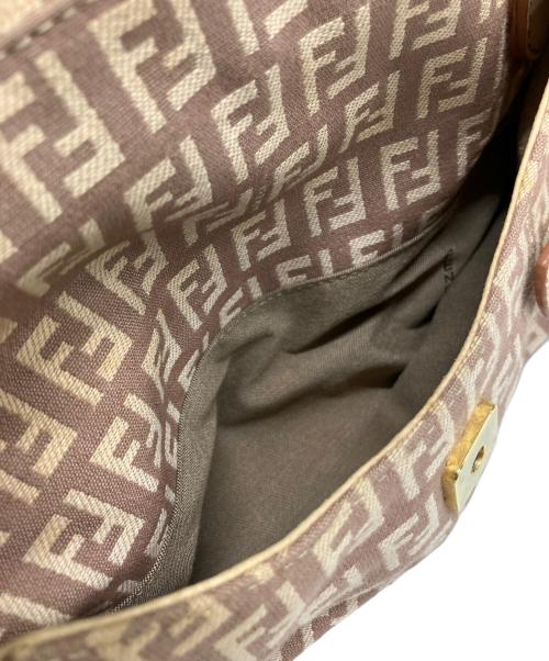 FENDI（フェンディ）FENDI (フェンディ) ショルダーバッグ ベージュ・ブラウンの古着・服飾アイテム