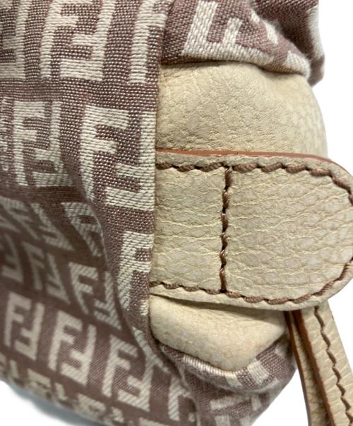 FENDI（フェンディ）FENDI (フェンディ) ショルダーバッグ ベージュ・ブラウンの古着・服飾アイテム