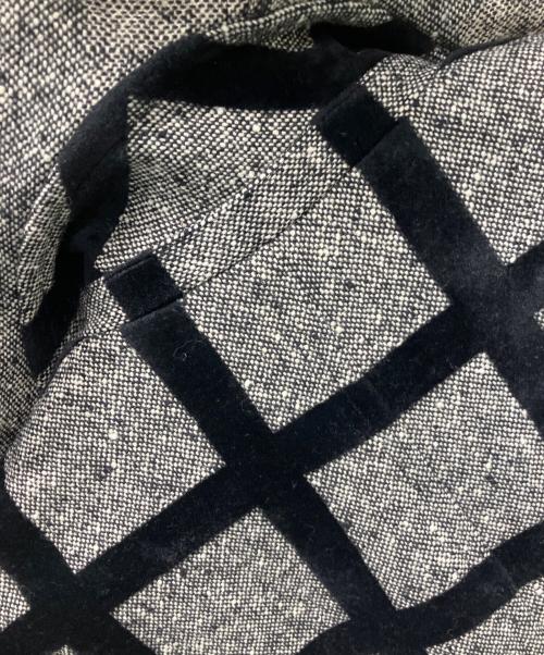 ROBE DE CHAMBRE COMME DES GARCONS（ローブドシャンブル コムデギャルソン）ROBE DE CHAMBRE COMME DES GARCONS (ローブドシャンブル コムデギャルソン) フリルコート グレー×ブラック サイズ:Mの古着・服飾アイテム