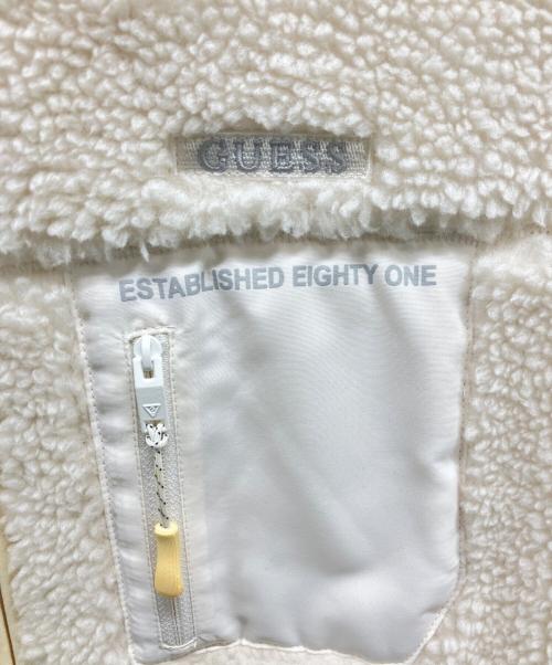GUESS（ゲス）GUESS (ゲス) ボアジャケット ホワイト サイズ:SIZE Sの古着・服飾アイテム