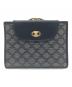 CELINE（セリーヌ）の古着「2つ折り財布」｜ブラック