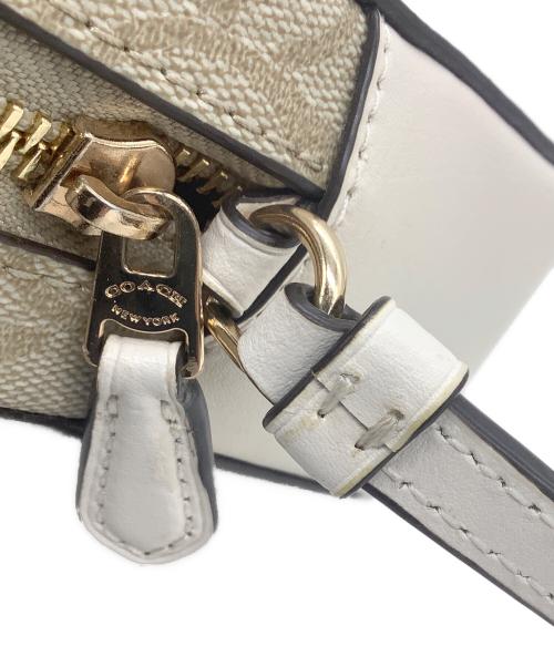 COACH（コーチ）COACH (コーチ) ショルダーバッグ ベージュの古着・服飾アイテム