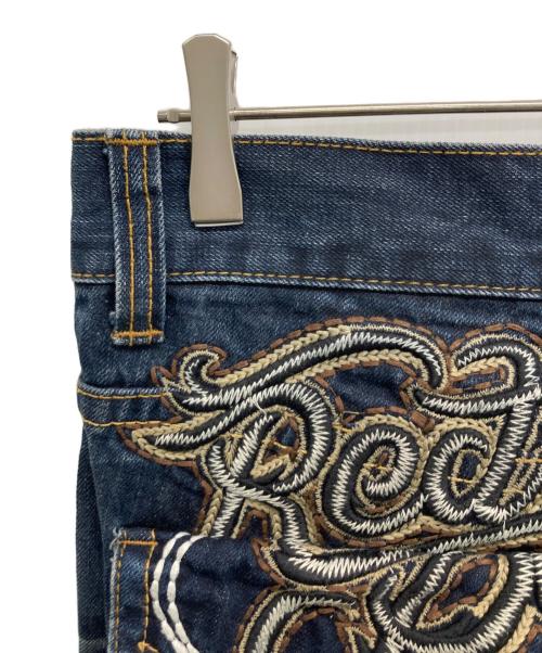 RED PEPPER（レッドペッパ）RED PEPPER (レッドペッパ) ED HARDY (エド ハーディー) 刺繍デニムパンツ インディゴ サイズ:SIZE 32の古着・服飾アイテム