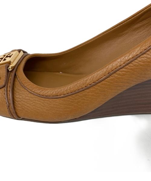TORY BURCH（トリーバーチ）TORY BURCH (トリーバーチ) ウェッジソールパンプス ブラウン サイズ:	7Mの古着・服飾アイテム