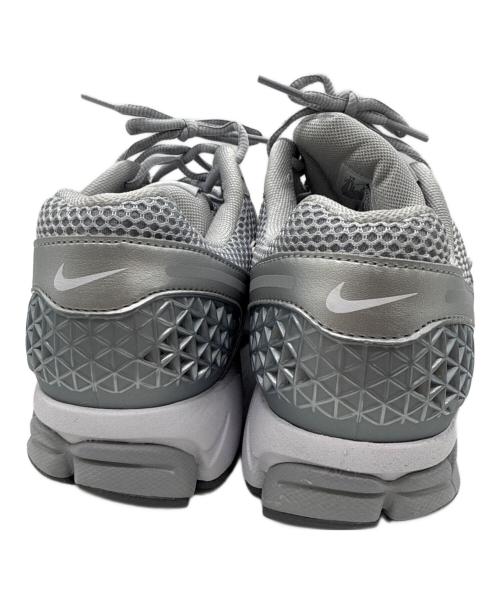 NIKE（ナイキ）NIKE (ナイキ) ローカットスニーカー グレー サイズ:SIZE 28cmの古着・服飾アイテム
