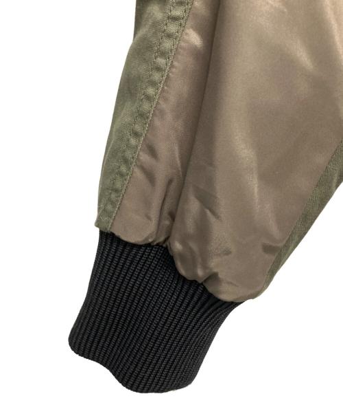 DIESEL（ディーゼル）DIESEL (ディーゼル) ダウンコート カーキ サイズ:Sの古着・服飾アイテム