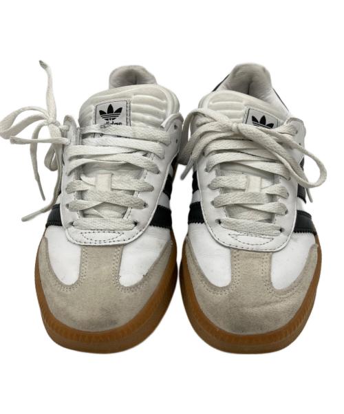 adidas（アディダス）adidas (アディダス) ローカットスニーカー ホワイト×ブラック サイズ:22.5の古着・服飾アイテム