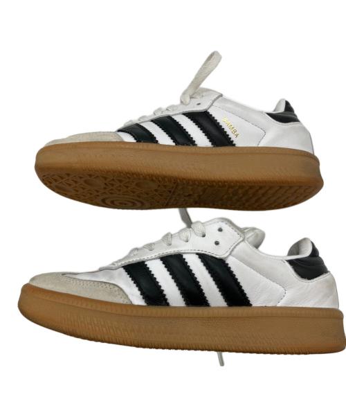 adidas（アディダス）adidas (アディダス) ローカットスニーカー ホワイト×ブラック サイズ:22.5の古着・服飾アイテム