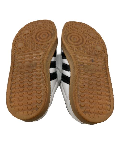 adidas（アディダス）adidas (アディダス) ローカットスニーカー ホワイト×ブラック サイズ:22.5の古着・服飾アイテム