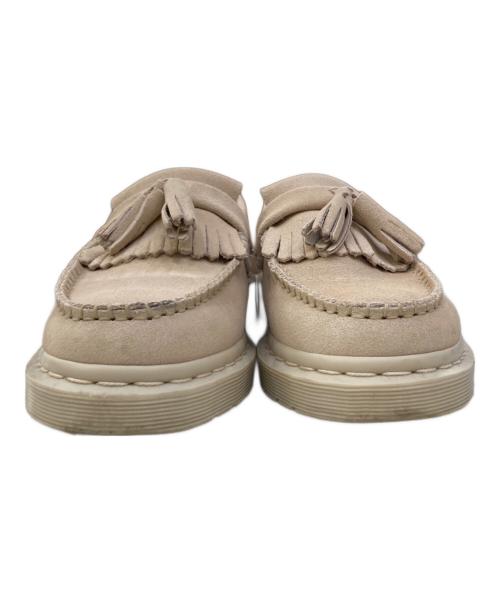 Dr.Martens（ドクターマーチン）Dr.Martens (ドクターマーチン) タッセルローファー ベージュ サイズ:SIZE 37の古着・服飾アイテム
