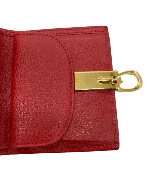 GUCCI（グッチ）GUCCI (グッチ) 2つ折り財布 レッドの古着・服飾アイテム