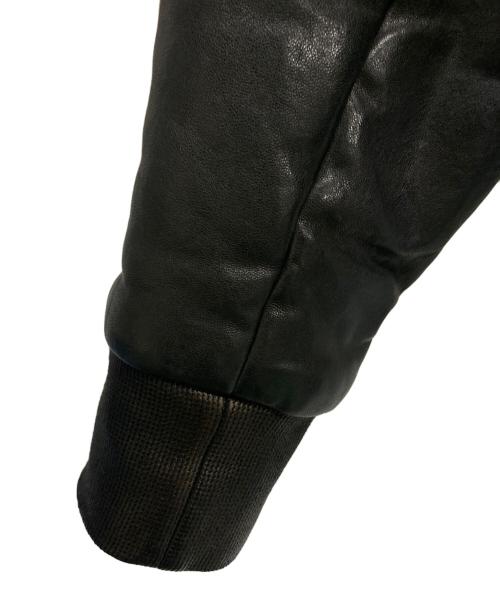 ARMANI COLLEZIONI（アルマーニ コレツィオーニ）ARMANI COLLEZIONI (アルマーニ コレツィオーニ) レザージャケット ブラック サイズ:52の古着・服飾アイテム