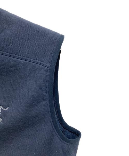 ARC'TERYX（アークテリクス）ARC'TERYX (アークテリクス) カイヤナイトベスト ネイビー サイズ:	SIZE Sの古着・服飾アイテム