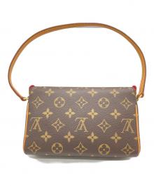 LOUIS VUITTON（ルイ ヴィトン）の古着「ショルダーバッグ」