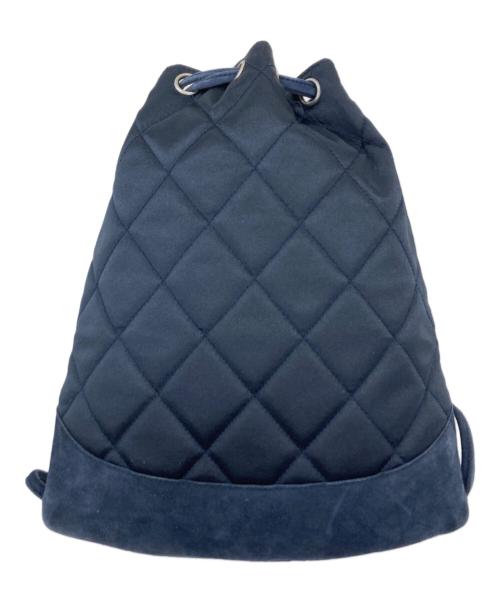 CHANEL（シャネル）CHANEL (シャネル) マトラッセ キルティングサテンロゴナップサック ネイビーの古着・服飾アイテム