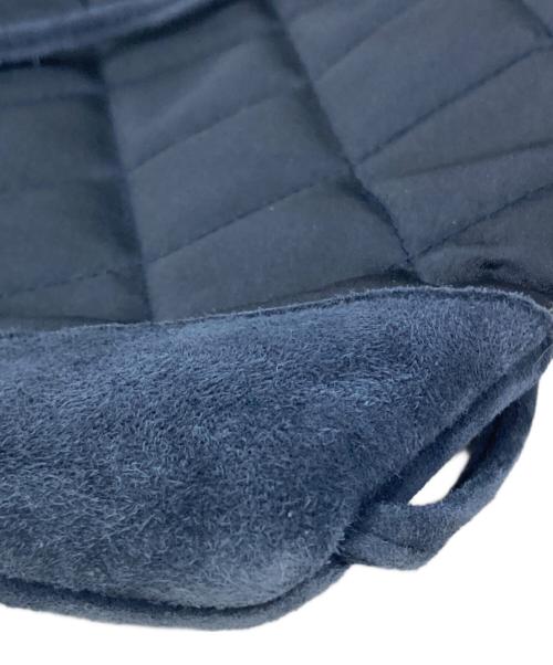 CHANEL（シャネル）CHANEL (シャネル) マトラッセ キルティングサテンロゴナップサック ネイビーの古着・服飾アイテム