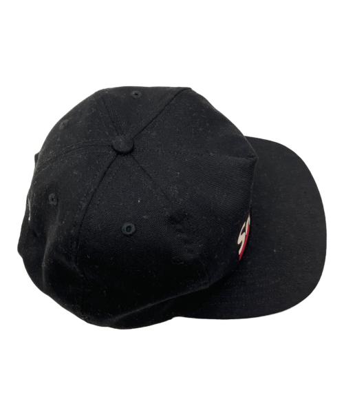 SUPREME（シュプリーム）Supreme (シュプリーム) キャップ ブラックの古着・服飾アイテム