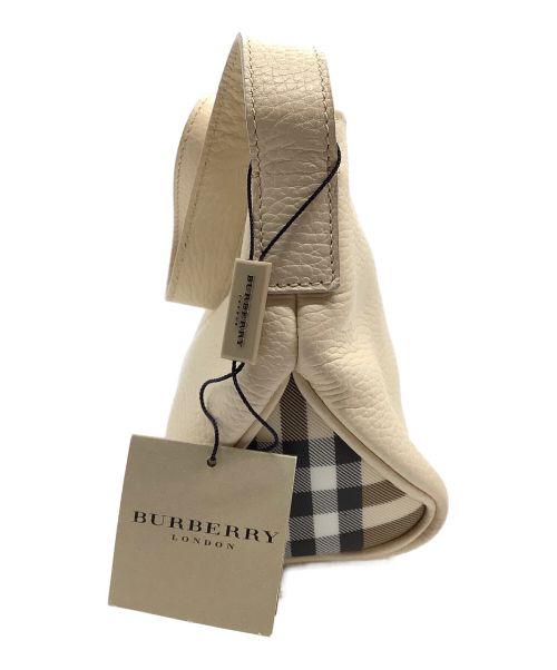 BURBERRY LONDON（バーバリーロンドン）BURBERRY LONDON (バーバリー ロンドン) ワンショルダーバッグ アイボリーの古着・服飾アイテム