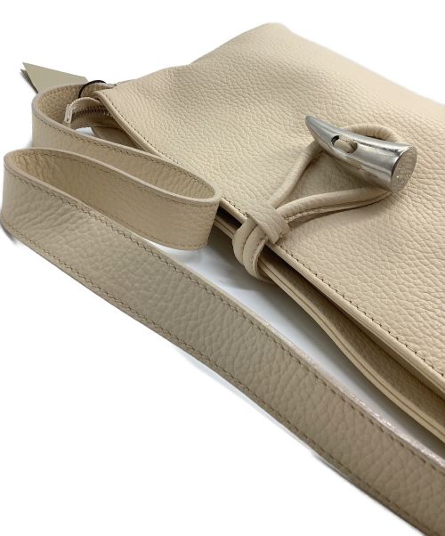 BURBERRY LONDON（バーバリーロンドン）BURBERRY LONDON (バーバリー ロンドン) ワンショルダーバッグ アイボリーの古着・服飾アイテム