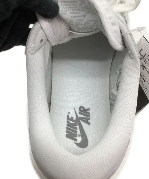 NIKE（ナイキ）NIKE (ナイキ) スニーカー ライトグレー サイズ:31cmの古着・服飾アイテム