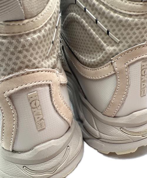 HOKAONEONE（ホカオネオネ）HOKAONEONE (ホカオネオネ) トレッキングシューズ ベージュ サイズ:27.5の古着・服飾アイテム