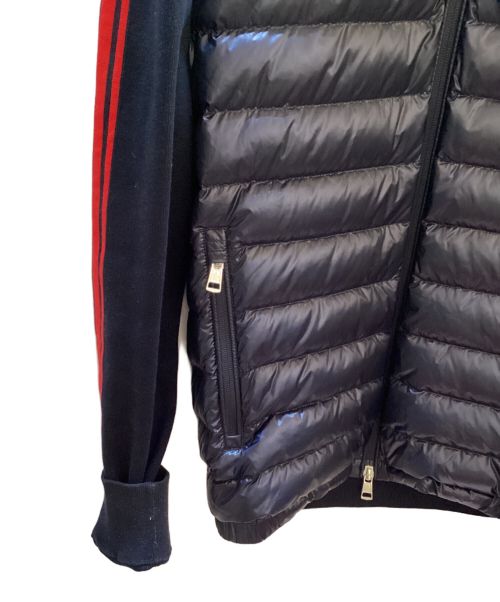 MONCLER（モンクレール）MONCLER (モンクレール) ダウンジャケット ネイビー×レッド サイズ:Sの古着・服飾アイテム