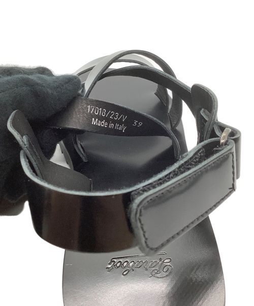 PARABOOT（パラブーツ）PARABOOT (パラブーツ) Paraboot パラブーツ TIARE SPORT ティアレ スポーツ 編み込み エナメルレザーサンダル ブラック サイズ:39の古着・服飾アイテム