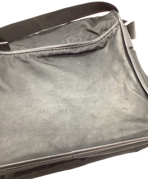 PRADA（プラダ）PRADA (プラダ) ショルダーバッグ ブラックの古着・服飾アイテム