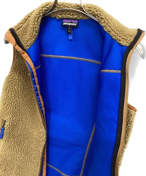 Patagonia（パタゴニア）Patagonia (パタゴニア) フリースベスト ベージュ サイズ:Ｓの古着・服飾アイテム