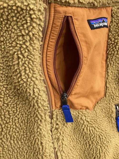 Patagonia（パタゴニア）Patagonia (パタゴニア) フリースベスト ベージュ サイズ:Ｓの古着・服飾アイテム