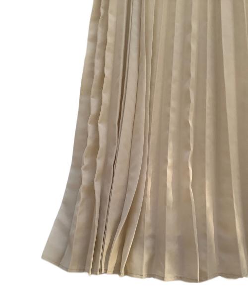 Snidel（スナイデル）Snidel (スナイデル) レディティールジャンスカ アイボリーの古着・服飾アイテム