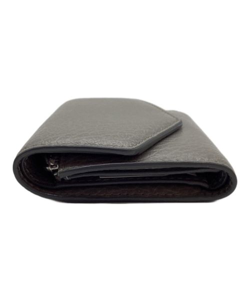 Maison Margiela（メゾンマルジェラ）Maison Margiela (メゾンマルジェラ) 2つ折り財布 グレーの古着・服飾アイテム