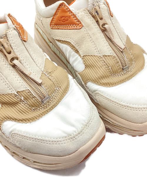 UGG（アグ）UGG (アグ) スニーカー ベージュ サイズ:26cmの古着・服飾アイテム