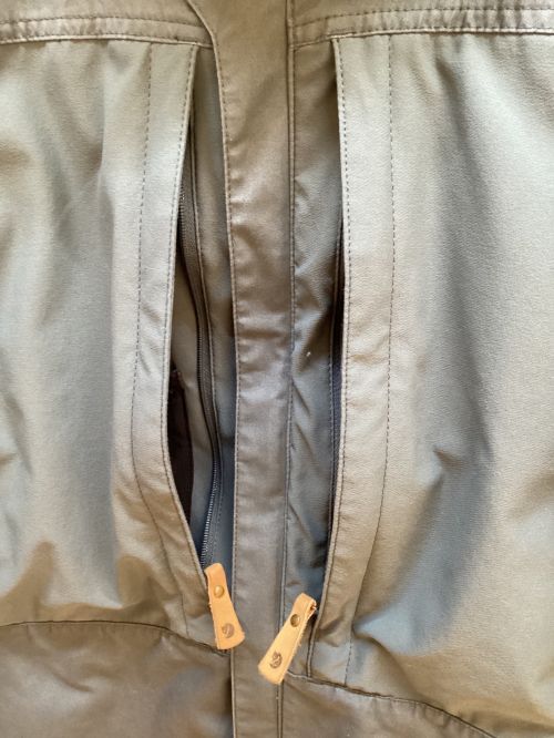 FJALLRAVEN（フェールラーベン）FJALLRAVEN (フェールラーベン) Keb Jacket ライトグレー サイズ:Sの古着・服飾アイテム