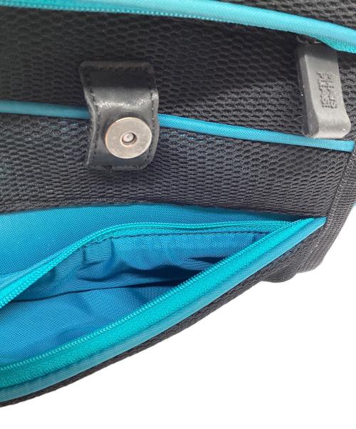 PLEATS PLEASE（プリーツプリーズ）PLEATS PLEASE (プリーツプリーズ) ショルダーバッグ ブラックの古着・服飾アイテム