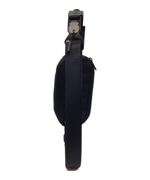 TUMI（トゥミ）TUMI (トゥミ) BASE SLING/ALPHA BRAVO グレー×ブラックの古着・服飾アイテム