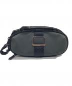 TUMIトゥミ）の古着「ショルダーポーチ」｜グレー