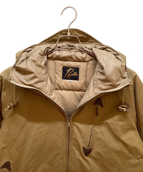 Needles（ニードルズ）Needles (ニードルズ) ダウンジャケット ベージュ サイズ:Mの古着・服飾アイテム