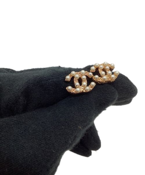 CHANEL（シャネル）CHANEL (シャネル) ココマークピアス マトラッセの古着・服飾アイテム