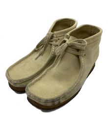 CLARKS ORIGINALS（クラークス オリジナルズ）の古着「ワラビーブーツ」｜ベージュ