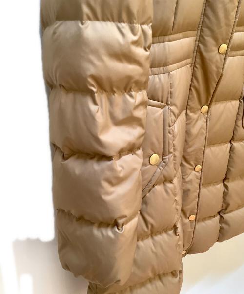 BLUE LABEL CRESTBRIDGE（ブルーレーベルクレストブリッジ）BLUE LABEL CRESTBRIDGE (ブルーレーベルクレストブリッジ) ダウンコート ブラウン サイズ:38の古着・服飾アイテム