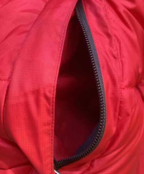 THE NORTH FACE（ザ ノース フェイス）THE NORTH FACE (ザ ノース フェイス) ヌプシジャケット レッド×ブラック サイズ:Mの古着・服飾アイテム