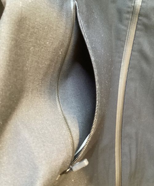 DESCENTE（デサント）DESCENTE (デサント) ナイロンジャケット ブラック サイズ:Sの古着・服飾アイテム