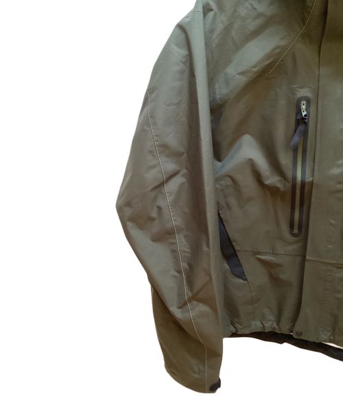and wander（アンドワンダー）and wander (アンドワンダー) ナイロンジャケット オリーブ サイズ:Mの古着・服飾アイテム