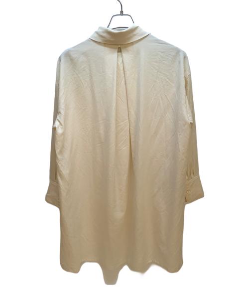 CABAN（キャバン）CABAN (キャバン) ウールツイルハイネックロングシャツ アイボリー サイズ:Ｓの古着・服飾アイテム