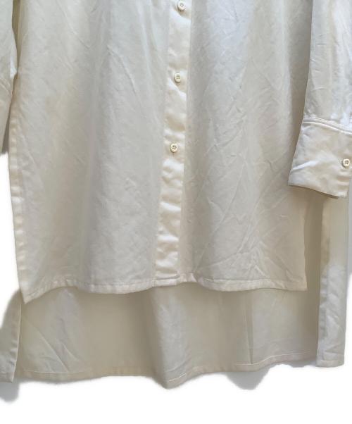 CABAN（キャバン）CABAN (キャバン) ウールツイルハイネックロングシャツ アイボリー サイズ:Ｓの古着・服飾アイテム