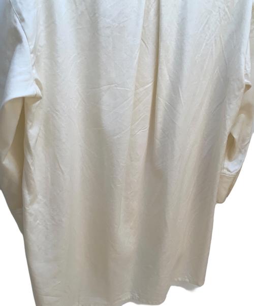 CABAN（キャバン）CABAN (キャバン) ウールツイルハイネックロングシャツ アイボリー サイズ:Ｓの古着・服飾アイテム