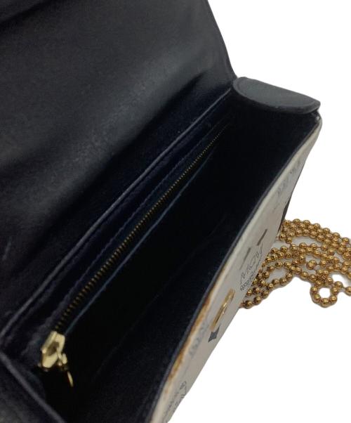 MCM（エムシーエム）MCM (エムシーエム) チェーンショルダーバッグ ホワイトの古着・服飾アイテム