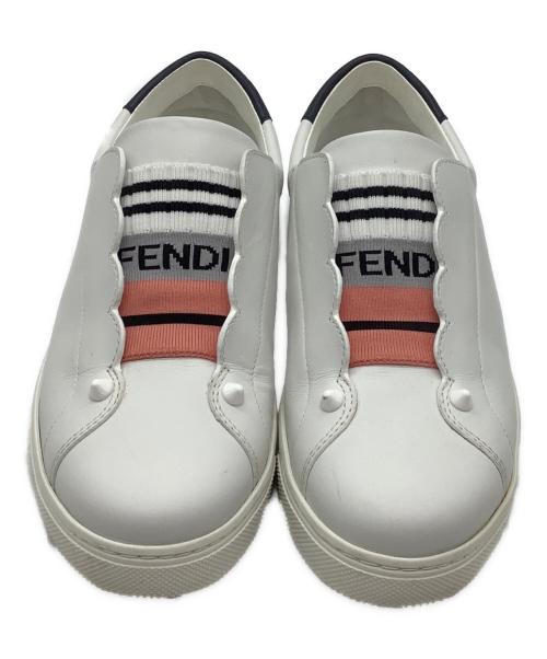 FENDI（フェンディ）FENDI (フェンディ) スニーカー ホワイト サイズ:35 1/2の古着・服飾アイテム