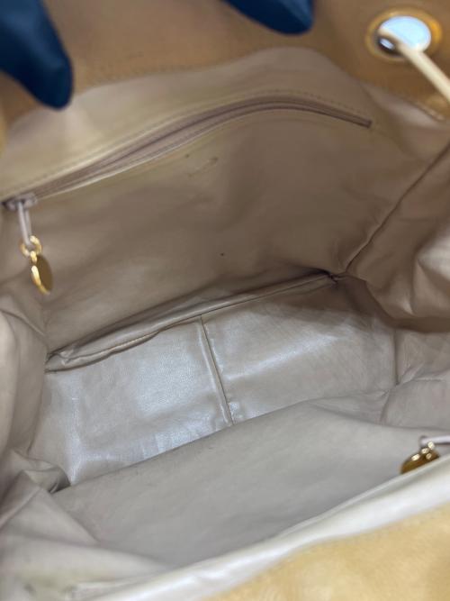 CHANEL（シャネル）CHANEL (シャネル) リュック ベージュの古着・服飾アイテム